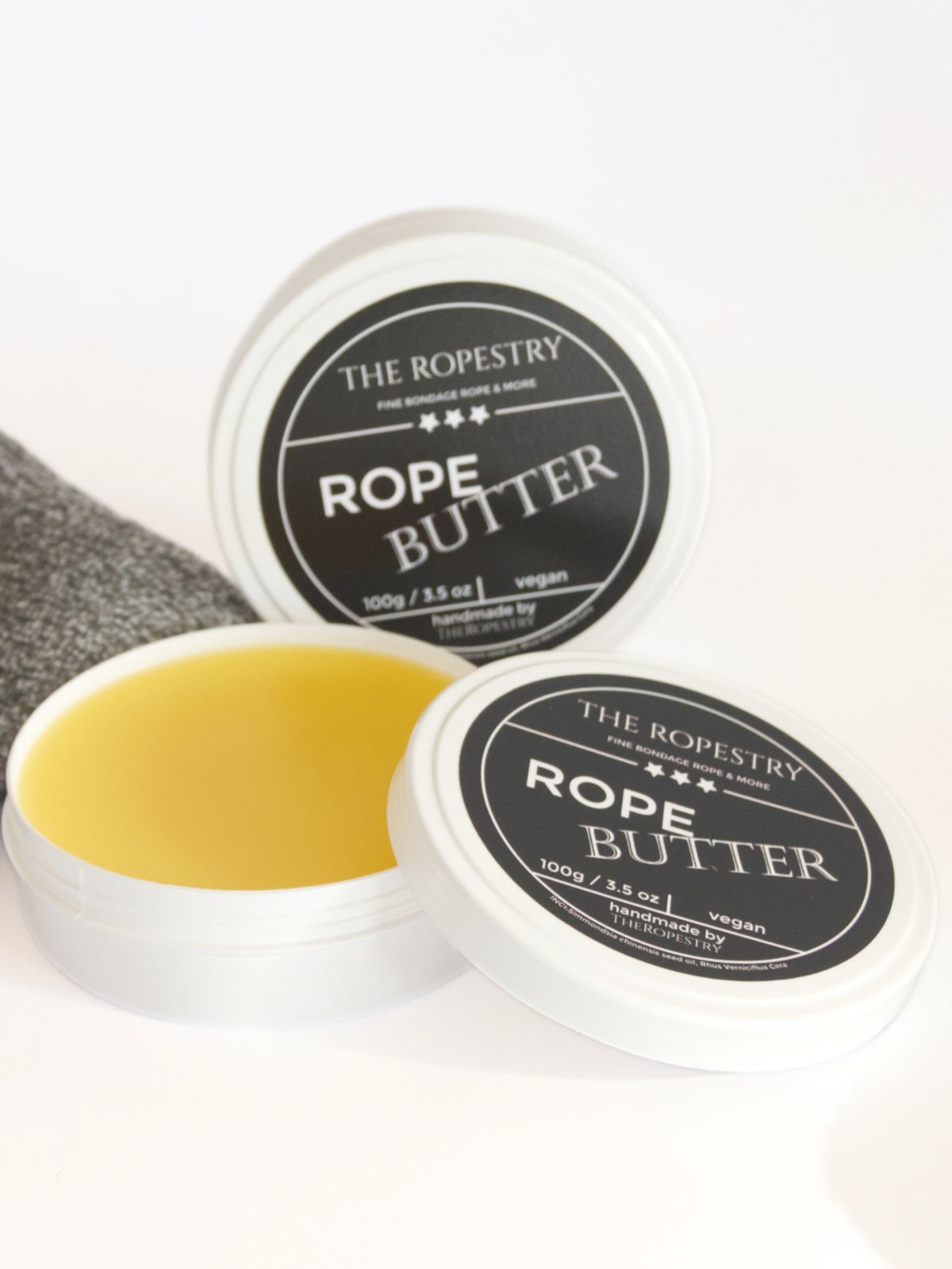 Vegan rope butter for the care and conditioning of natural jute ropes, shiny finish