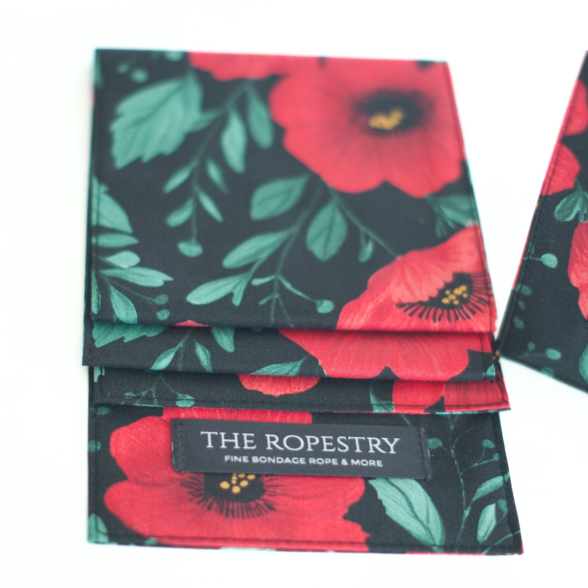 Blindfold "Poppy Flowers" pure cotton satin with allover print – 3-Ply Sleep Mask & Bondage Restraint – Multi-use Tie, Shibari Accessoire