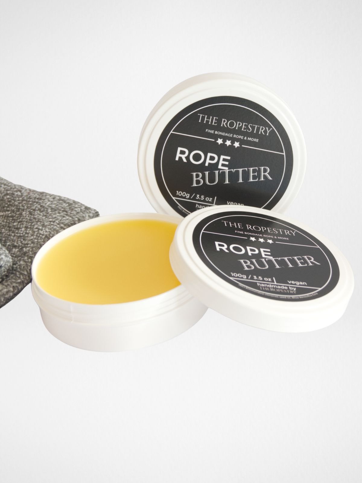 Vegan rope butter for the care and conditioning of natural jute ropes, shiny finish