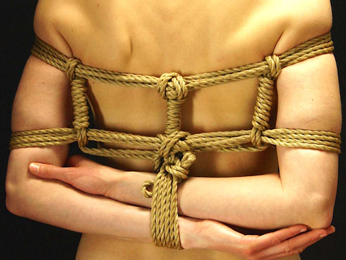 Diameter guide for jute bondage rope
