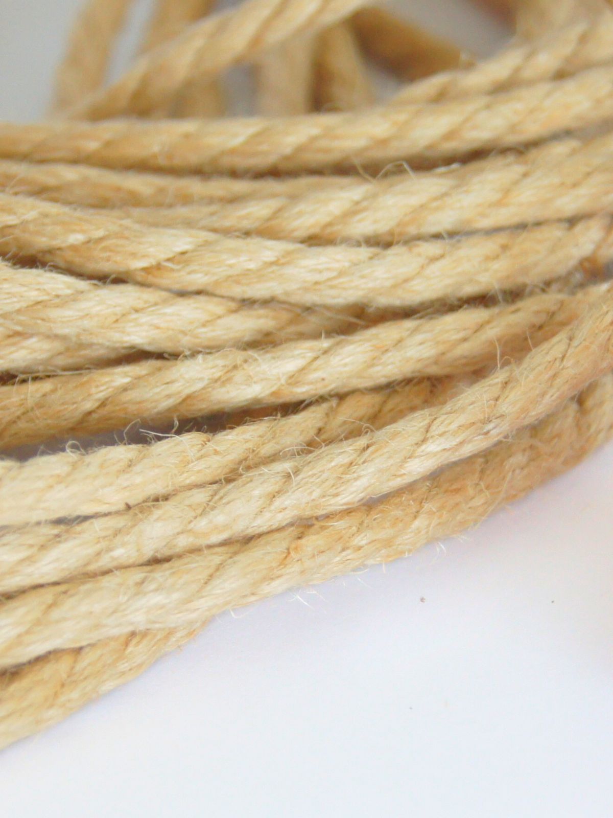 ø 5mm Mitsuki jute rope for Shibari, Kinbaku bondage, untreated, chemical free, soft, loose-lay  ø 5mm Mitsuki jute rope for Shibari, Kinbaku bondage, untreated, chemical free, soft, loose-lay