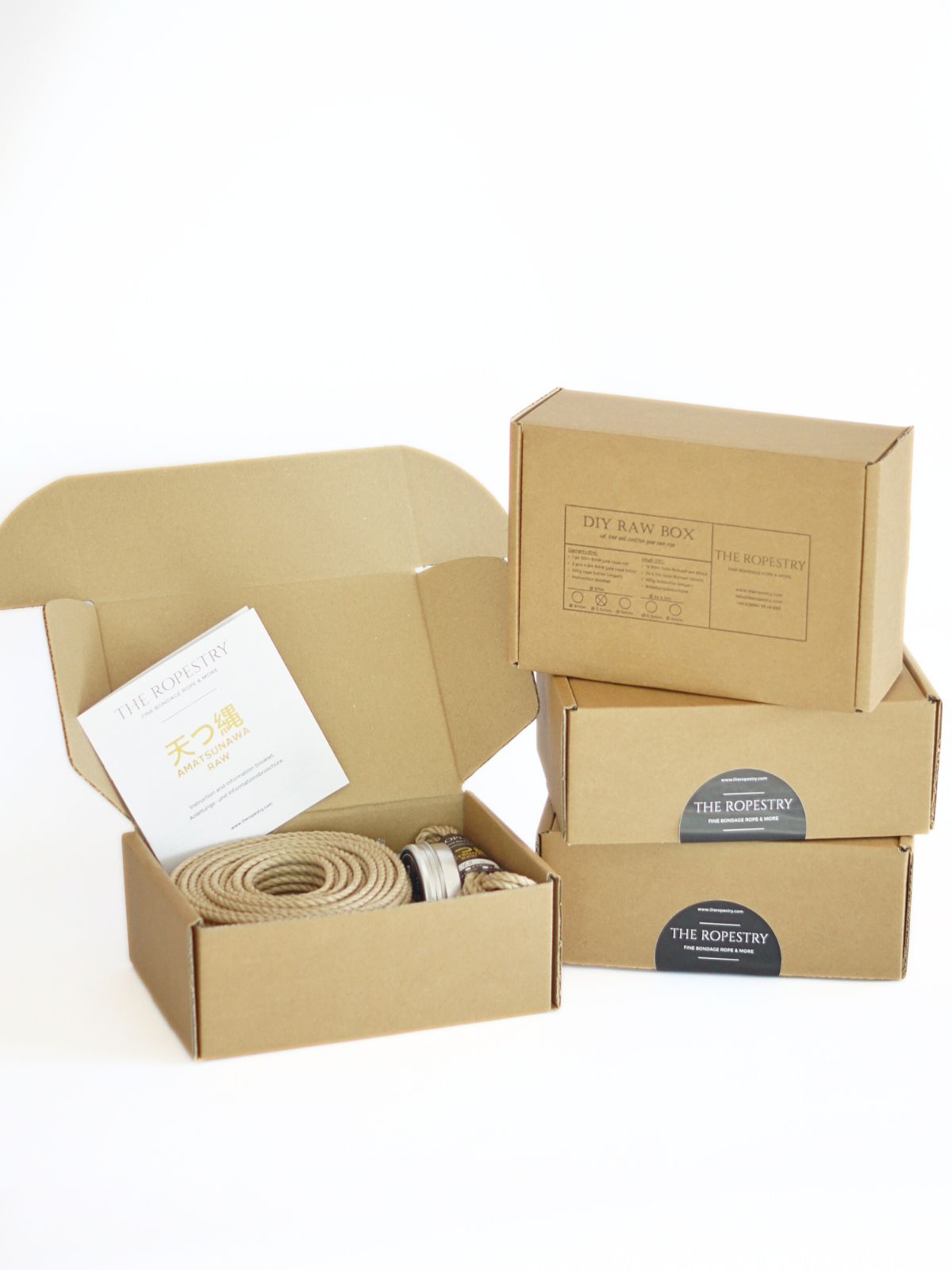 DIY RAW BOX - 50 m raw rope, 2x 4.3 m thin ropes, rope butter, storage box, instruction booklet and FREE microfibre cloth DIY RAW BOX - 50 m raw rope, 2x 4.3 m thin ropes, rope butter, storage box, instruction booklet and FREE microfibre cloth