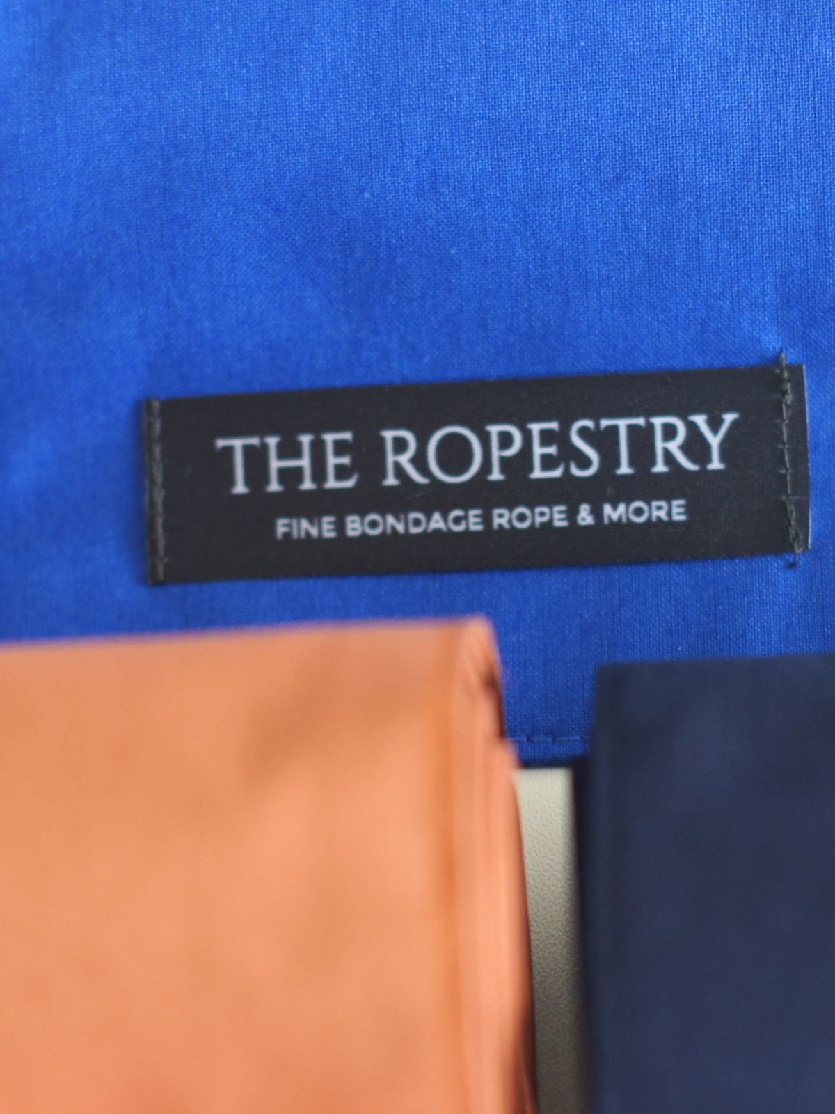 Cotton Poplin Blindfold – Unisex Shibari Accessory 43" (110 cm), Solid Color