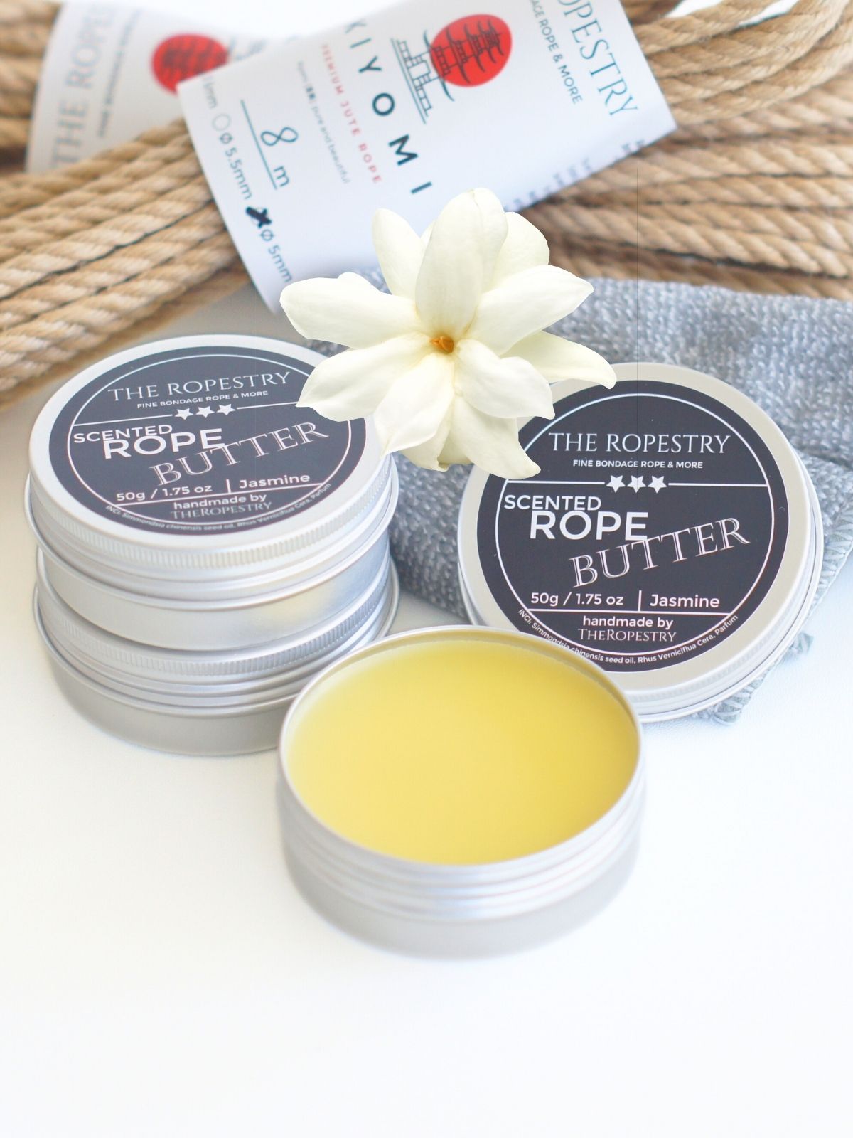 Scented vegan rope butter for the care and conditioning of natural jute ropes, shiny finish Scented vegan rope butter for the care and conditioning of natural jute ropes, shiny finish